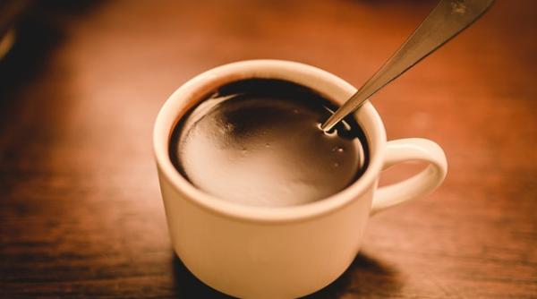 desertul care nu ingrasa e delicios si consumat sub forma de bautura are mai putine calorii