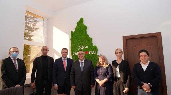 managerului general al firmei arctic murat b y kerk in vizita la cj dambovita