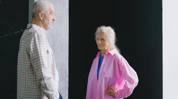 un barbat s a declarat femeie pentru a se pensiona mai devreme