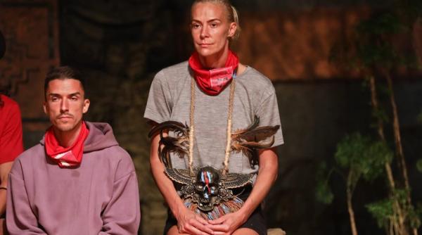iti vine sa ti smulgi pielea de pe tine roxana ciuhulescu clipe grele la survivor nu a fost noapte in care sa nu plang