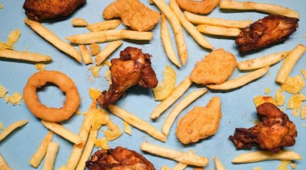 dr mihaela bilic in romania mancam scump si prost mai grav e ca mancarea cea de toate zilele vine din import