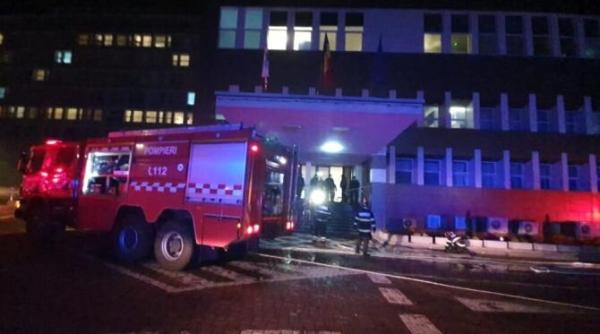 incendiu la spitalul din suceava peste 300 de pacienti intre care 102 copii evacuati