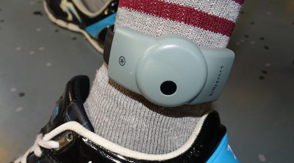 politia cumpara bratari pentru supravegherea agresorilor contract de 202 500 000 de lei