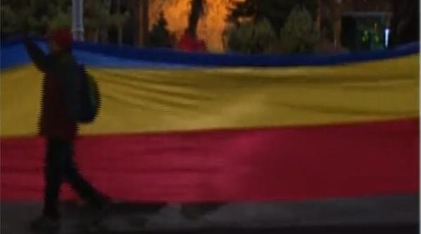 protest in fata guvernului dupa aprobarea certificatului digital cu doza booster pentru calatoriile in ue