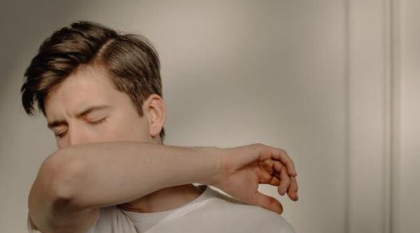 previziune covid 19 dispare omicron dar revine delta spune un expert iesean