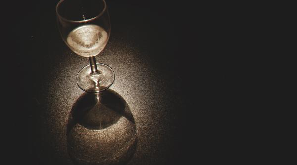 barbatii romani lideri la consumul de alcool zilnic dr mihail pautov un pahar de vin pe zi nu e benefic mit fals