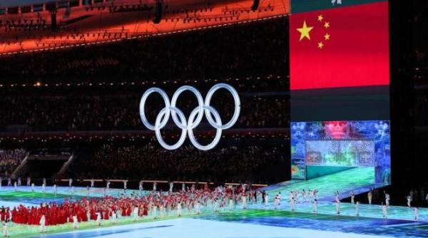 kamila valieva la doar 15 ani a reusit o performanta fara precedent la jo de la beijing video