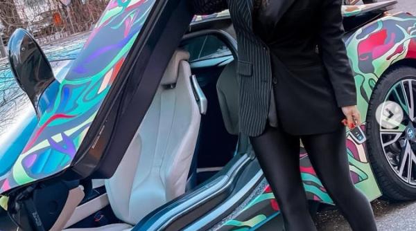 anda adam suparata dupa ce a fost amendata pentru ca a parcat neregulamentar multumesc politia din cluj