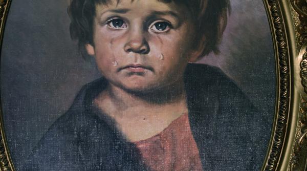 blestemul copilului care plange daca ai acest tablou in casa arunca l