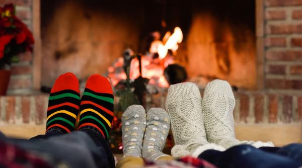 de ce ar trebui sa dormi cu sosete in picioare