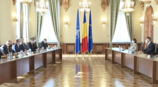 ciolacu vorbea de alegeri anticipate chirieac cea mai sigura cale sa faci praf ce a mai ramas din romania e sa se bata guvernul romaniei cu guvernul romaniei