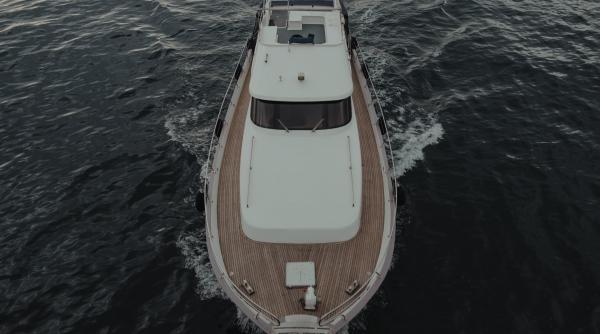 iahtul de lux al lui vladimir putin a parasit de urgenta portul din hamburg