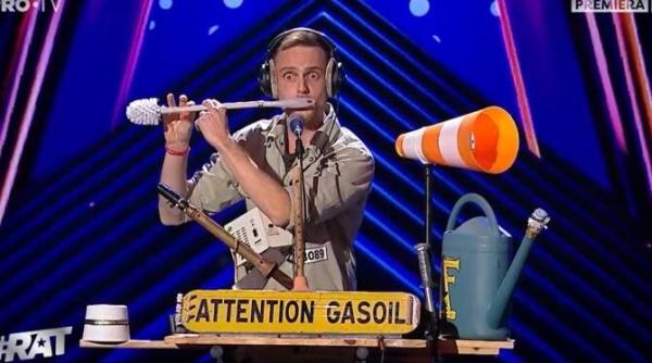 romanii au talent 11 februarie fiul flautului cantec la peria de wc canti si faci si anticorpi in acelasi timp