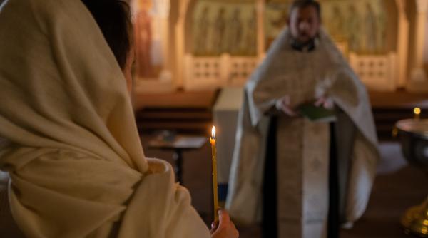 calendar crestin ortodox sarbatoare 12 februarie 2022