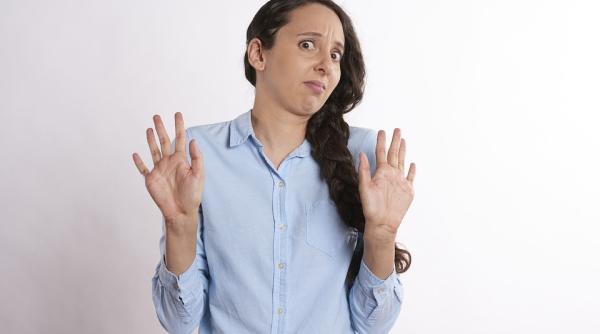 daca mananci mamaliga de pe fundul ceaunului vei avea ghinion stai e doar o superstitie