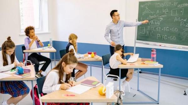 sorin cimpeanu nu cred ca e necesara pentru toti geometria vectoriala eu m am descurcat si fara