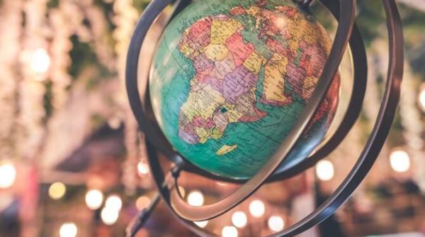 profetiile lui nostradamus pentru 2022 o figura politica dispare de pe harta lumii