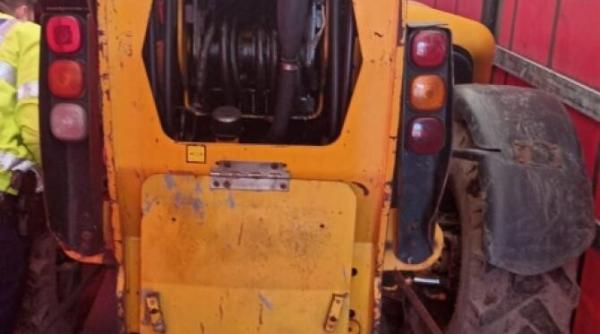 un utilaj de 30 000 de euro furat din marea britanie a fost depistat pe un tir care circula pe a1