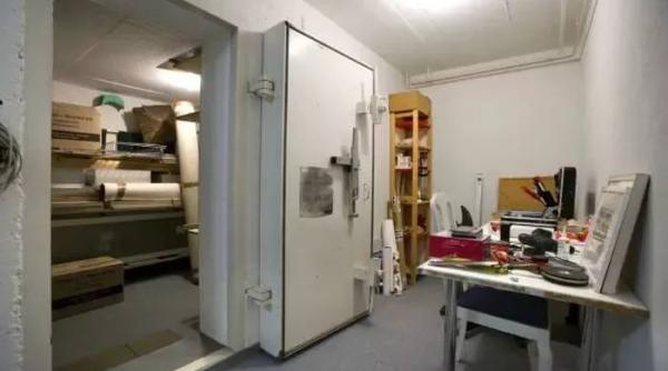 adaposturile de aparare civila din romania o gluma pe langa cele din elvetia