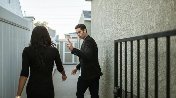 viceministrul familiei din malaezia le cere barbatilor sa si bata sotiile incapatanate care au comportament indisciplinat