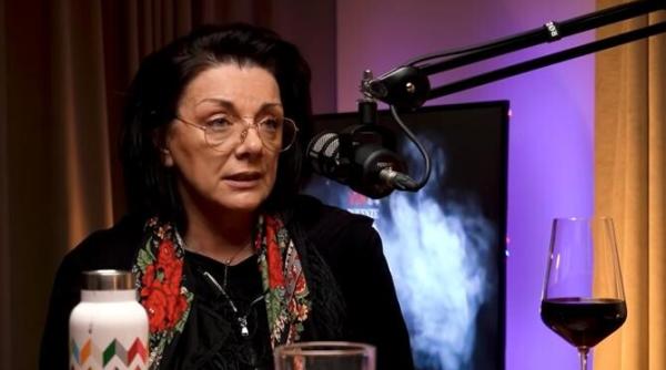 carmen tanase pe via dolorosa am cunoscut un barbat ziceai ca e iisus am vazut expresia lui desi a incercat sa mascheze