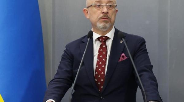 reznikov ministrul apararii ucrainean rusia chipul unui criminal care vrea sa tina ostatica o lume libera