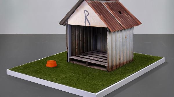 casa de licitatii christie s scoate la vanzare o cusca de caine