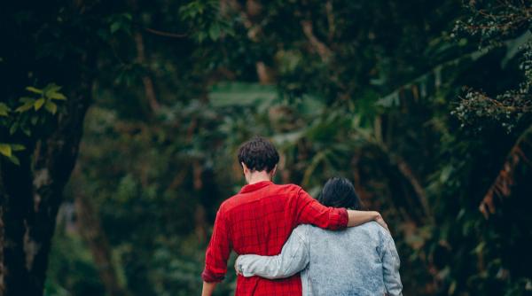 motive pentru care trebuie sa iti incepi dimineata cu o plimbare