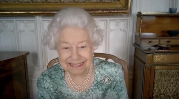 regina elisabeta a scapat deja de covid 19 surse de la palatul buckingham este uimitor