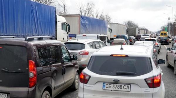 uber si mcdonald s isi suspenda activitatea in ucraina pentru siguranta angajatilor benzinariile vand combustibil cu portia