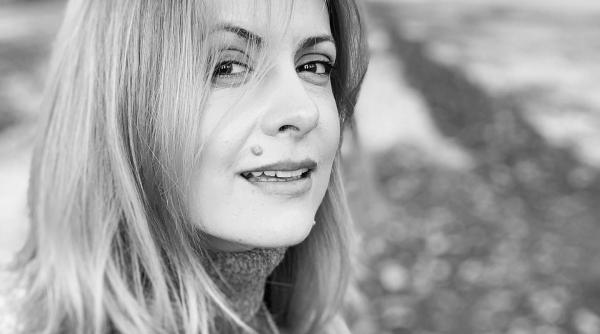 razboi rusia ucraina simona gherghe mesaj emotionant e atat de fragil ce avem tihna cerul senin linistea acasa