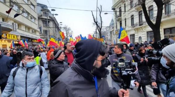 protest aur 27 februarie 2022 oameni adusi cu autocarele