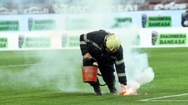 clubul rapid a fost sanctionat de frf dupa partida cu dinamo