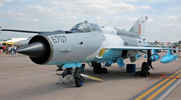 cate avioane mig 21 lancer mai are romania