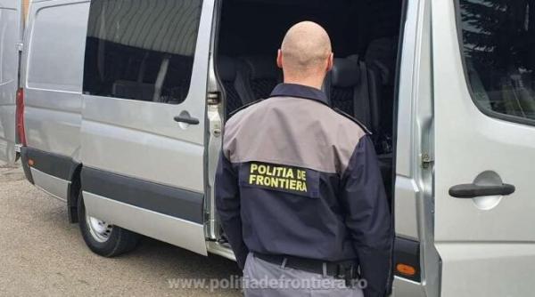 vama nadlac ii timpul de asteptare pentru iesirea din tara este de 3 ore