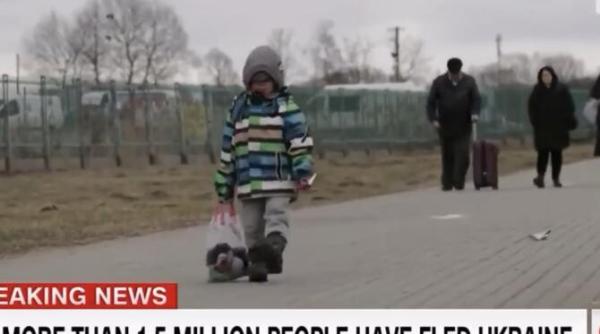 adevarul din spatele imaginii sfasietoare cu un baietel de 5 ani care trece granita in polonia singur plangand in hohote
