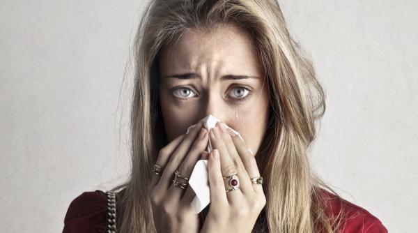 in cat timp revine mirosul dupa covid 19 ce este anosmia si cum se poate trata