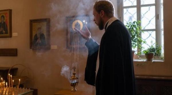 un preot rus a fost arestat dupa cea rostit o predica impotriva razboiului cu privire la invazia ucrainei