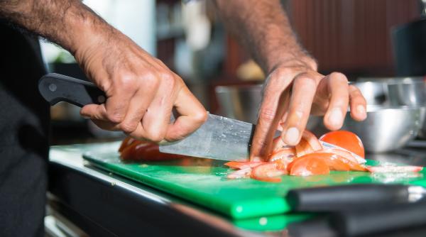 chec aperitiv de post un deliciu culinar cum sa pregatesti acasa un chec gustos si sanatos