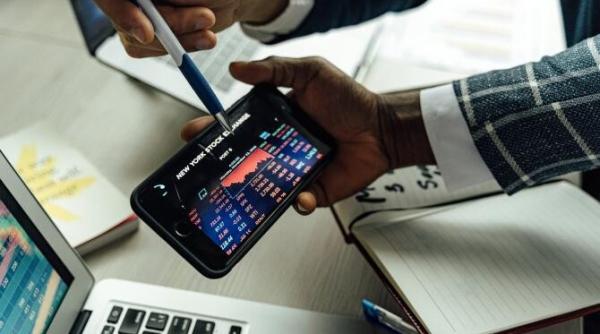 investitorii asteapta urmatoarea decizie a lui putin