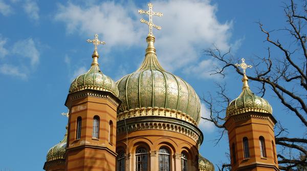 lavra sveatogorsk cea mai importanta manastire ortodoxa din estul ucrainei a fost bombardata de fortele ruse