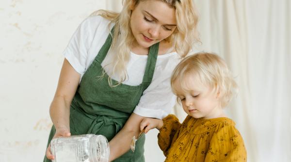reteta delicioasa galuste cu prune si sos de vanilie