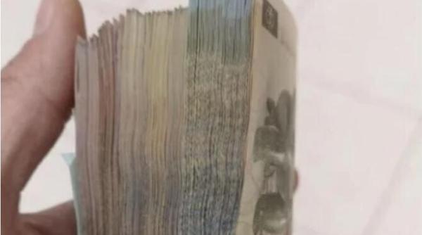 salariul mediu a scazut in ianuarie la 3 698 de lei in timp ce preturile cresc