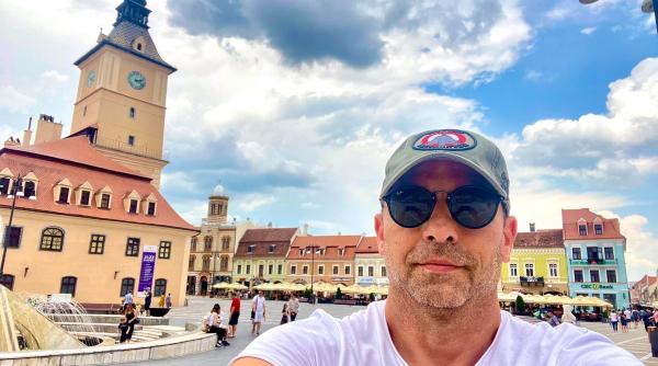 imi place brandul asta de zgarcit dan negru adevarul despre glumele pe seama lui copiii mei vor citi in alta cheie articolele despre zgarcenia lui tati