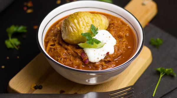 reteta de post tocanita de varza cu cartofi