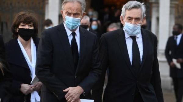 tony blair fost premier al marii britanii sa presupunem ca putin foloseste arme chimice e in regula sa ii spunem ca nu vom interveni militar indiferent ce face