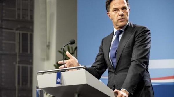 ue analizeaza un posibil embargo premierul olandei ue nu poate intrerupe maine importul de titei si gaze din rusia