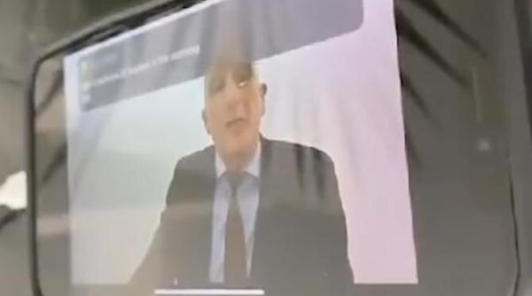 ultima voastra zi de angajare este astazi 800 de angajati inlocuiti pe loc cu mana de lucru ieftina fusesera anuntati sa astepte un anunt major