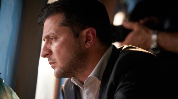 viata lui volodimir zelenski lucruri mai putin stiute putin radea la glumele lui iar medvedev nu se mai satura de ele