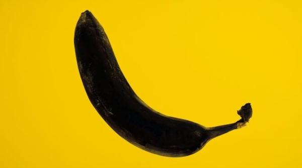 evita sa consumi bananele innegrite ce se intampla daca mananci fructe oxidate